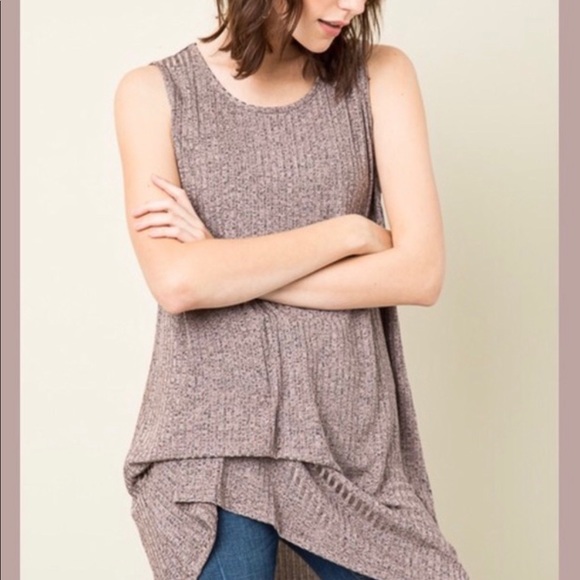 ❌NWT Ribbed Tunic Rose Gold Sleevless w/Draping - Picture 3 of 4